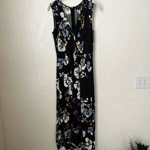 NWT Yumi Kim Daffney Love triangle floral black jumpsuit▪️size S